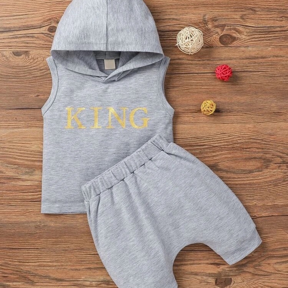 Hooded Tank Top and Shorts by Kloset Kamal